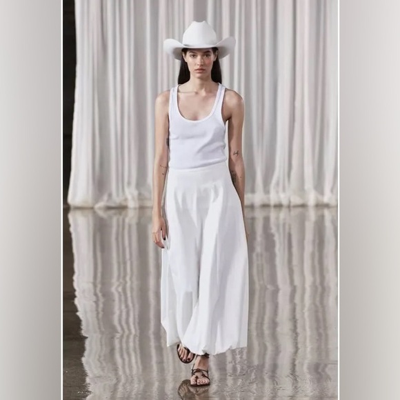 ZARA Collection White Balloon Hem Midi Skirt Size XS NWT! - Picture 2 of 12